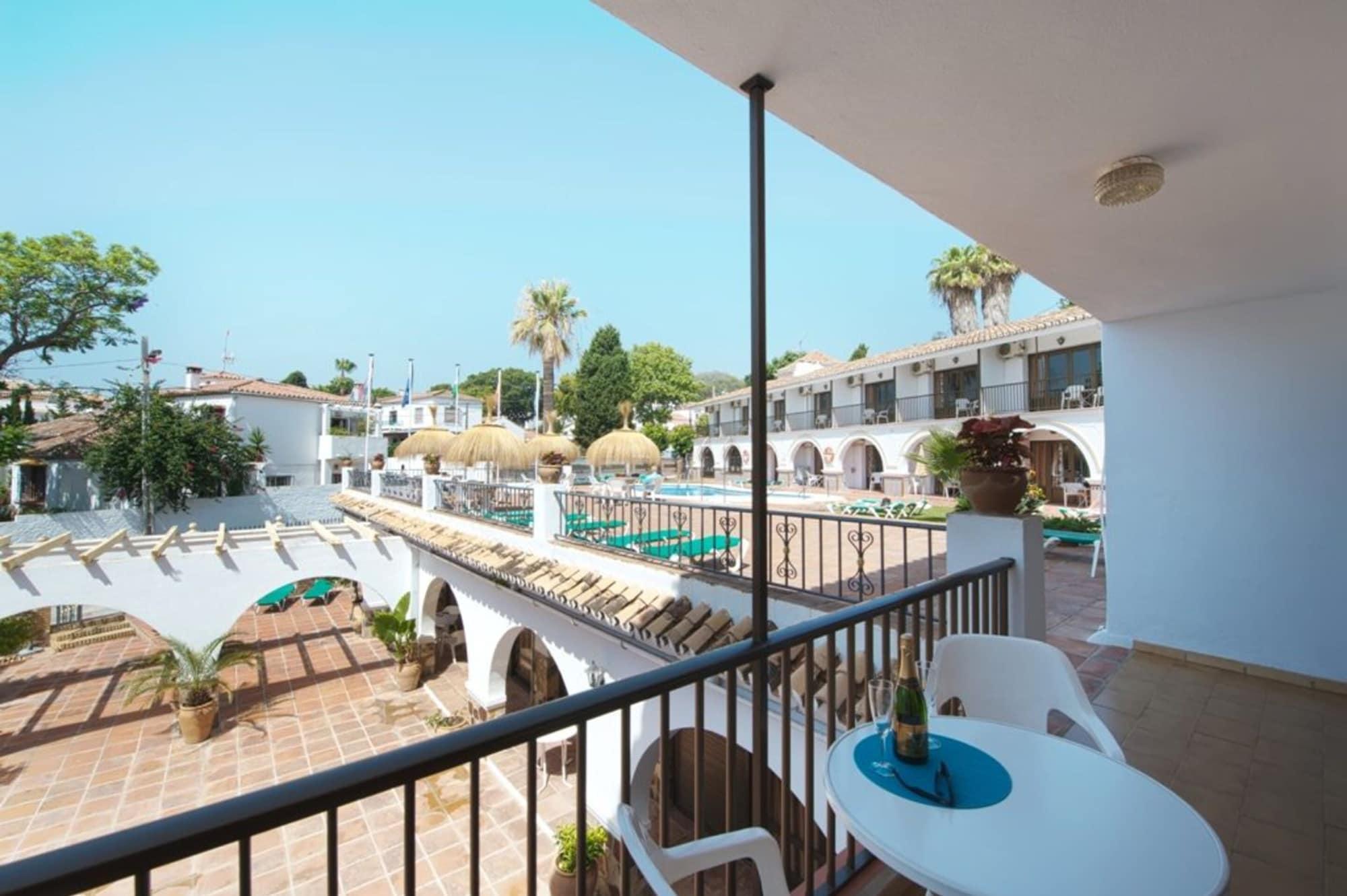 Apartamentos La Baranda Torremolinos Kültér fotó